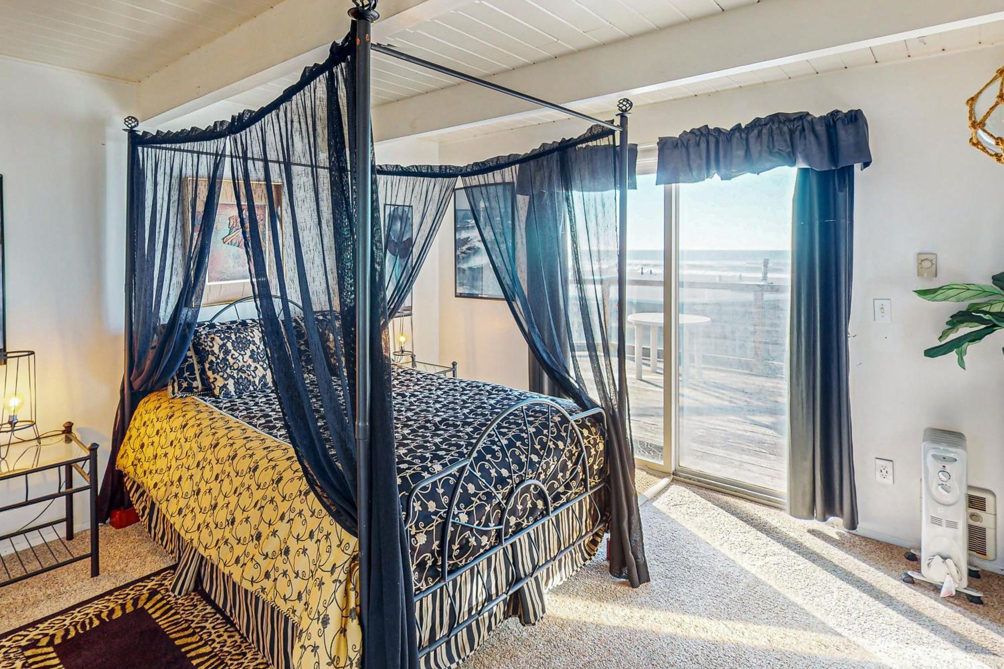 Sebastian'S Crib Condo Линкън Сити Екстериор снимка